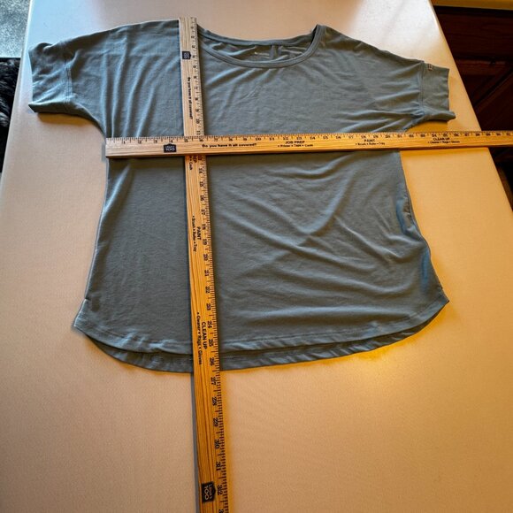 Columbia Easy Does It Tee Womens LG Blue Short Cuffed Dolman Sleeve Curved Hem - Picture 4 of 8